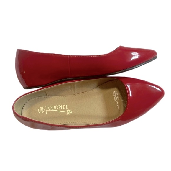 Todopiel Shoes - Women's Classic Red Flats